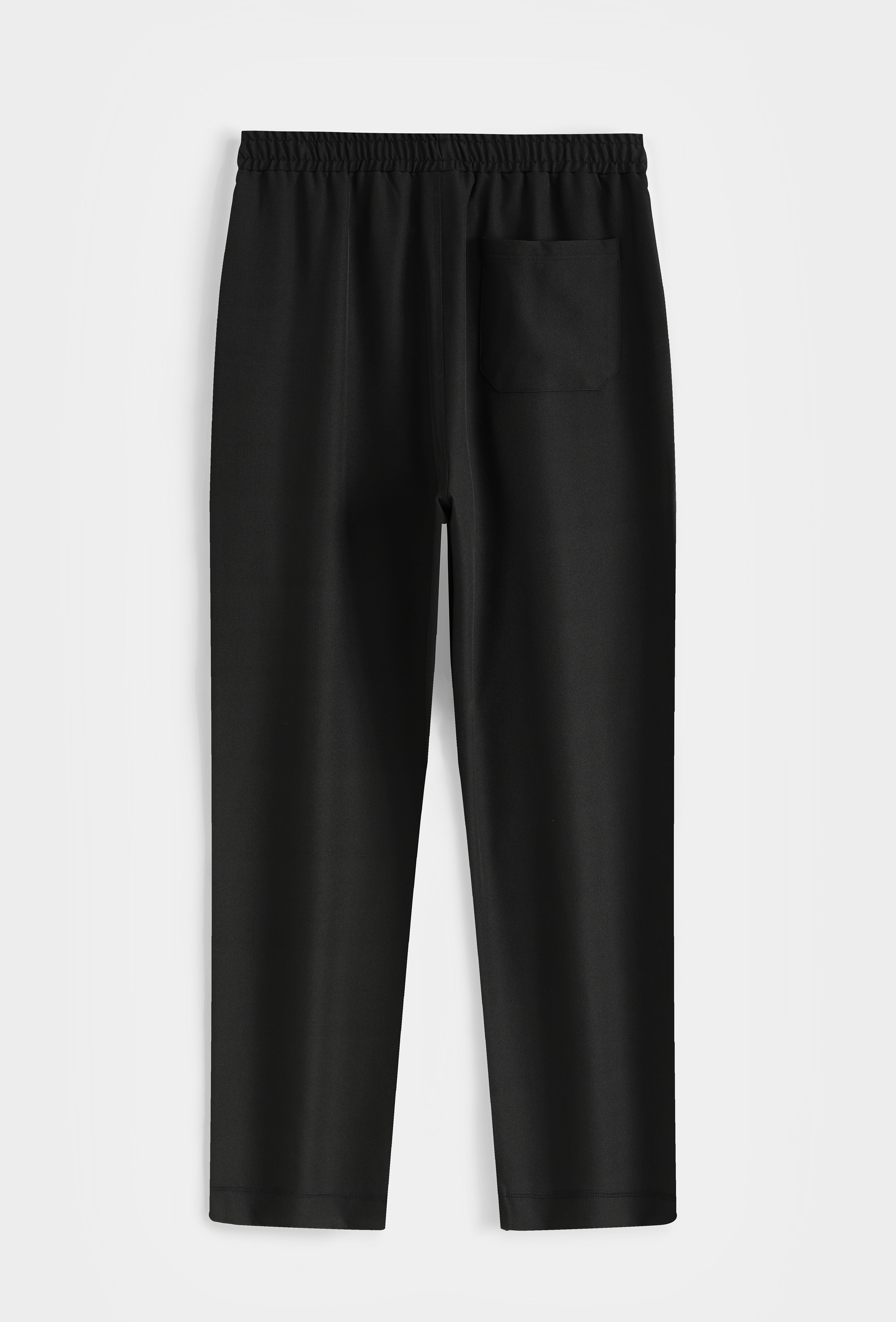 Pantalon noir Easy de la marque NO LIMIT, coupe droite et tissu confortable visible sur l'image.