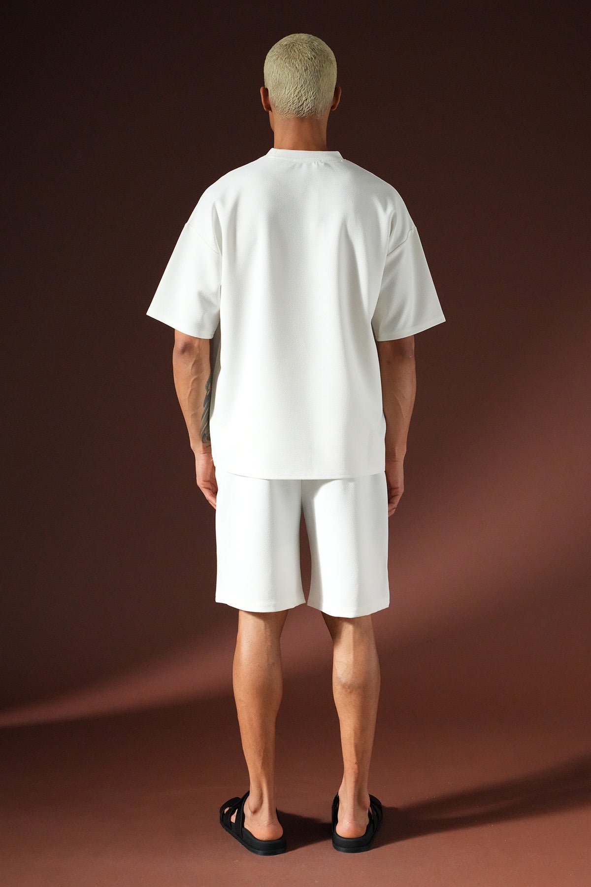 Ensemble Milos ecru de la marque NO LIMIT, vêtements confortables et élégants pour un style décontracté.