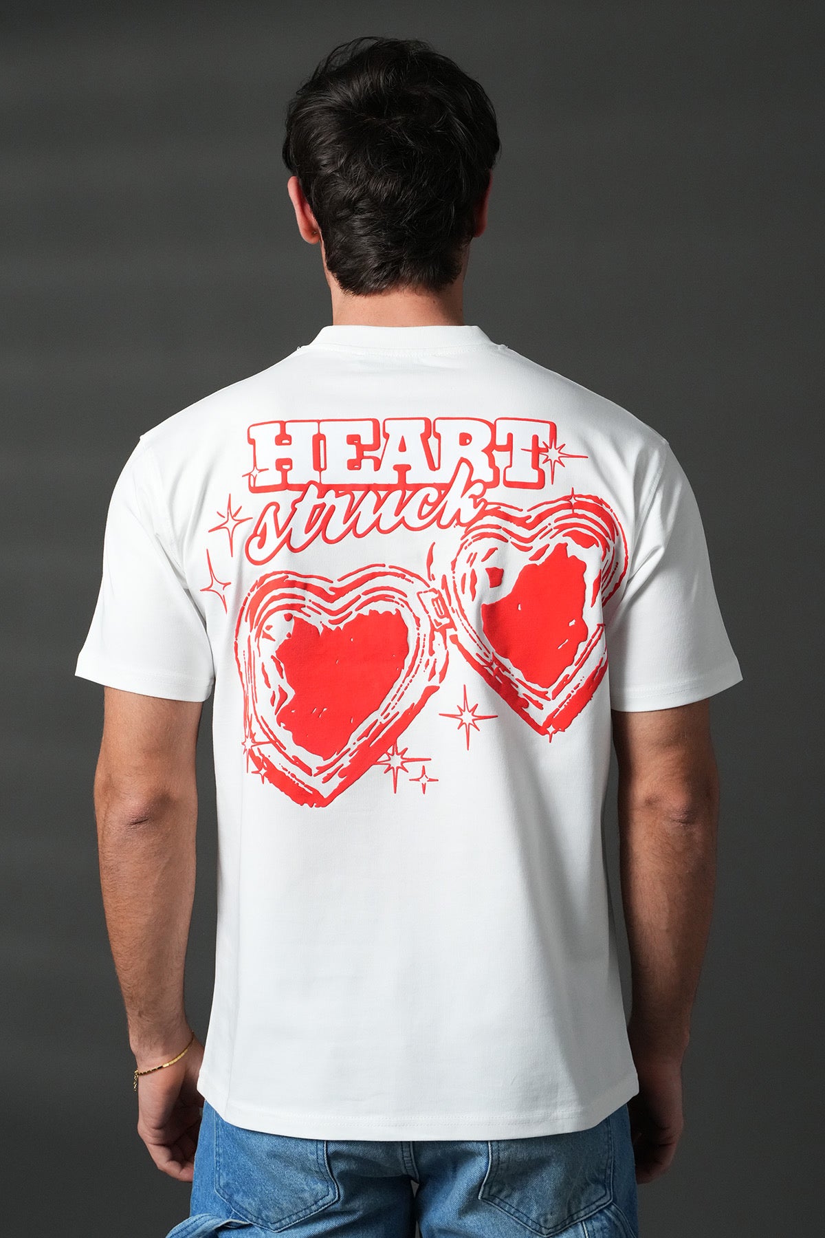T-shirt blanc NO LIMIT avec un design de cœur imprimé, vue de face, en coton, pour un style décontracté et tendance.