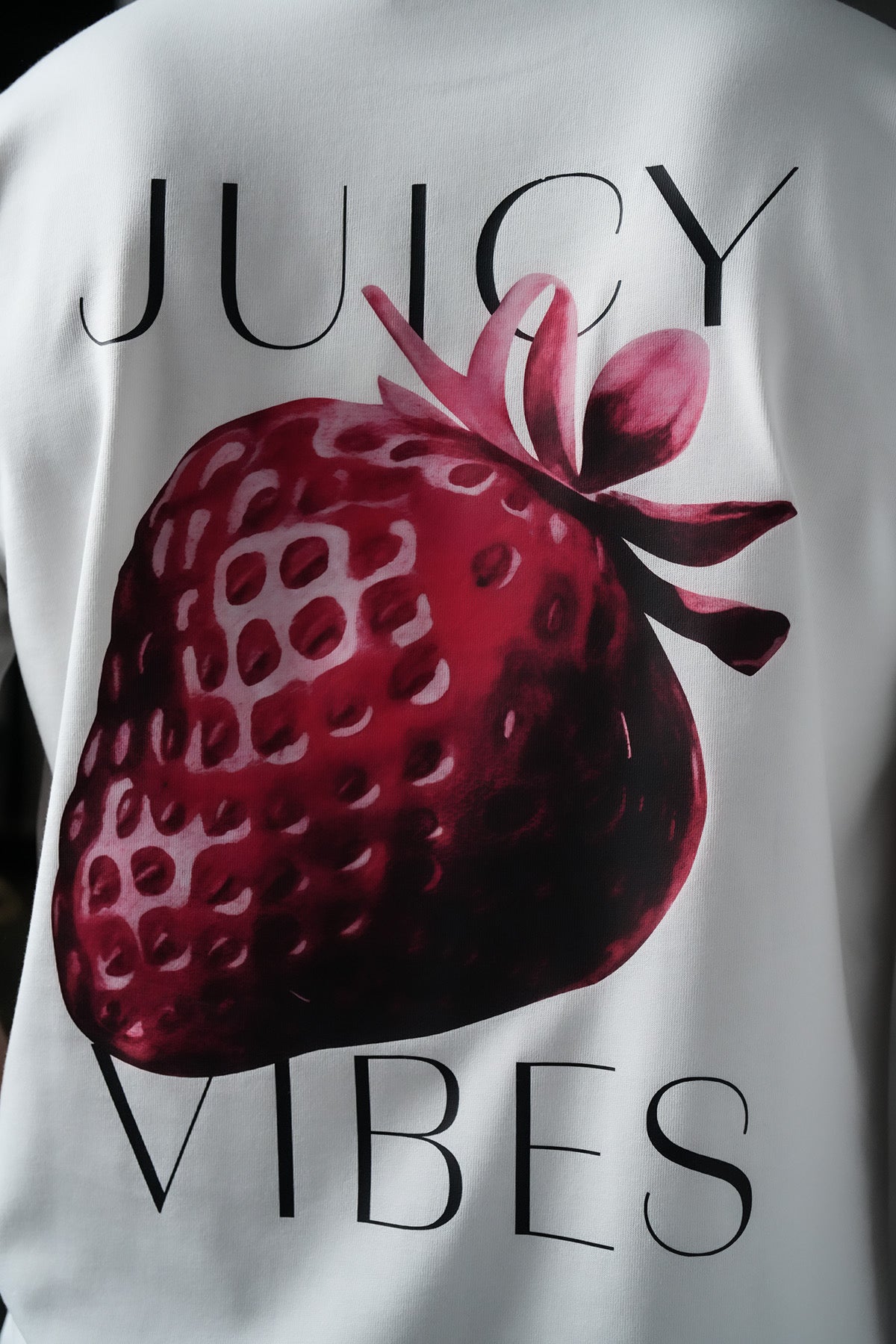 T-shirt blanc Juicy de la marque NO LIMIT, vue de face, en coton doux, avec logo Juicy sur la poitrine.
