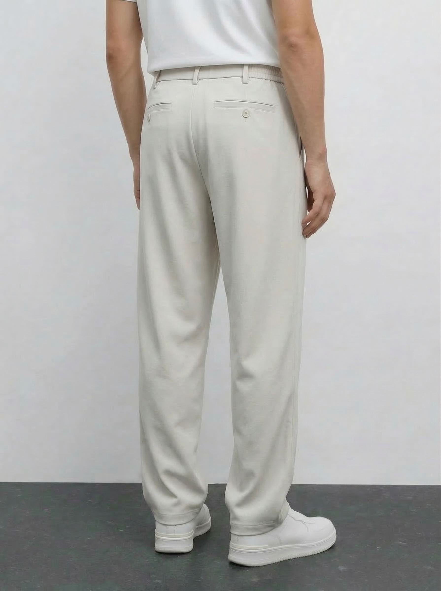 Pantalon gris clair NO LIMIT pour homme, coupe confortable, tissu léger, style décontracté, vue de face.
