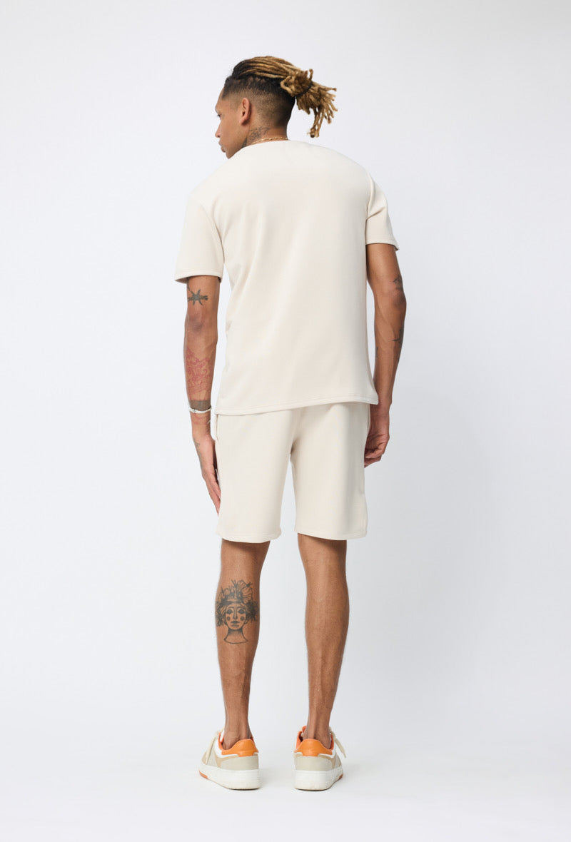 Ensemble basic beige de la marque NO LIMIT, vêtements confortables et élégants pour un style simple et moderne.