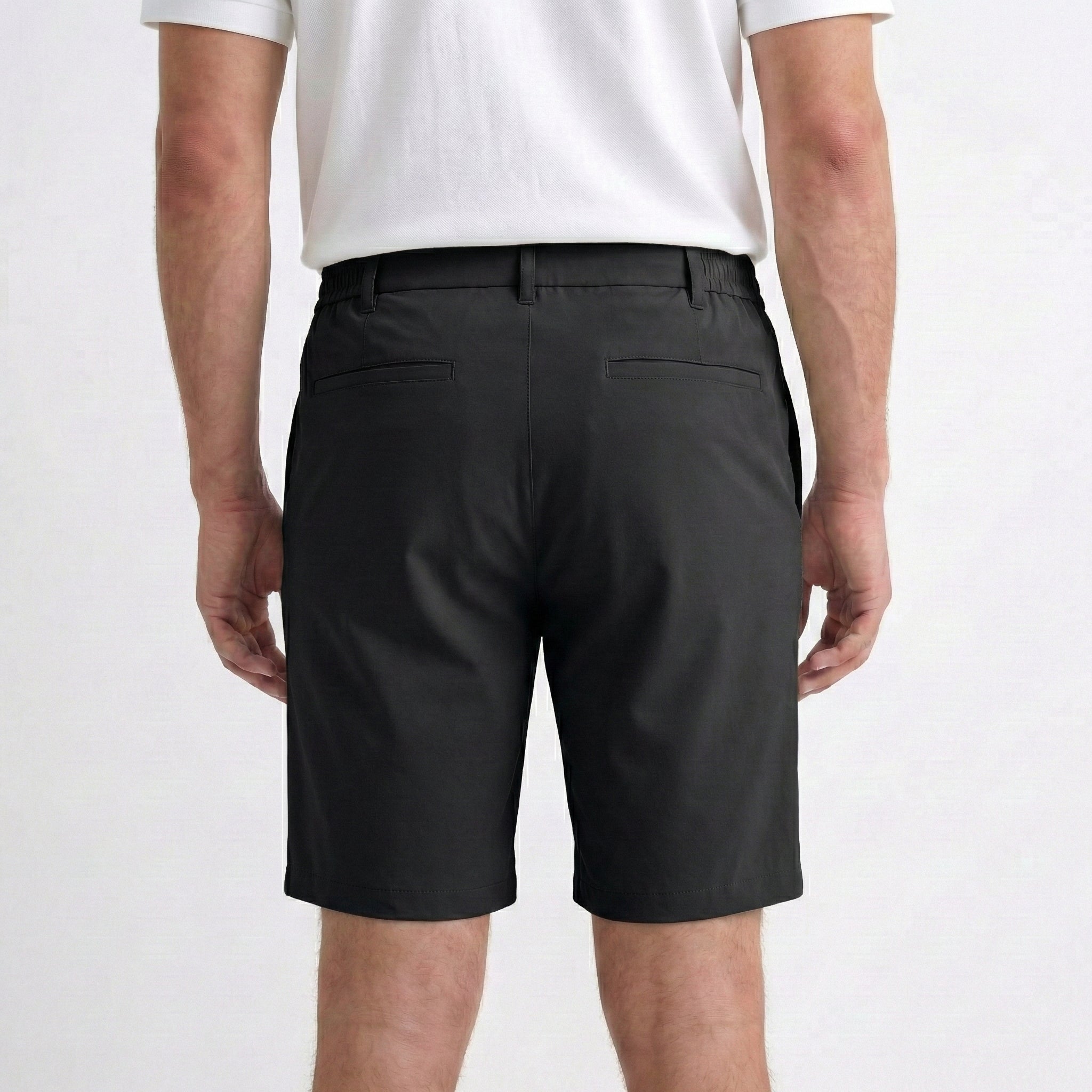 Shorts premium tech noir de la marque NO LIMIT, illustration de tissu noir élégant et moderne, vue frontale.
