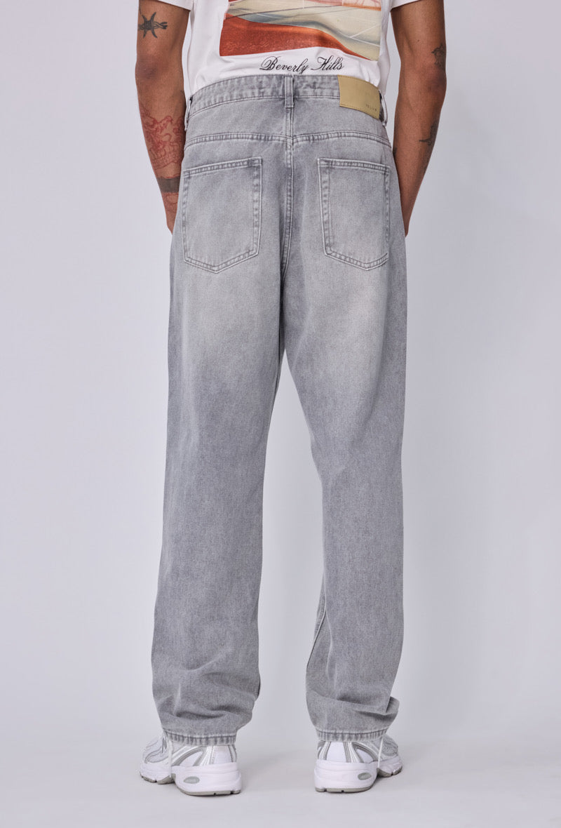 Jean gris fit parfait NO LIMIT, coupe moderne et élégante, visible avec détails de couture et fermeture éclair.