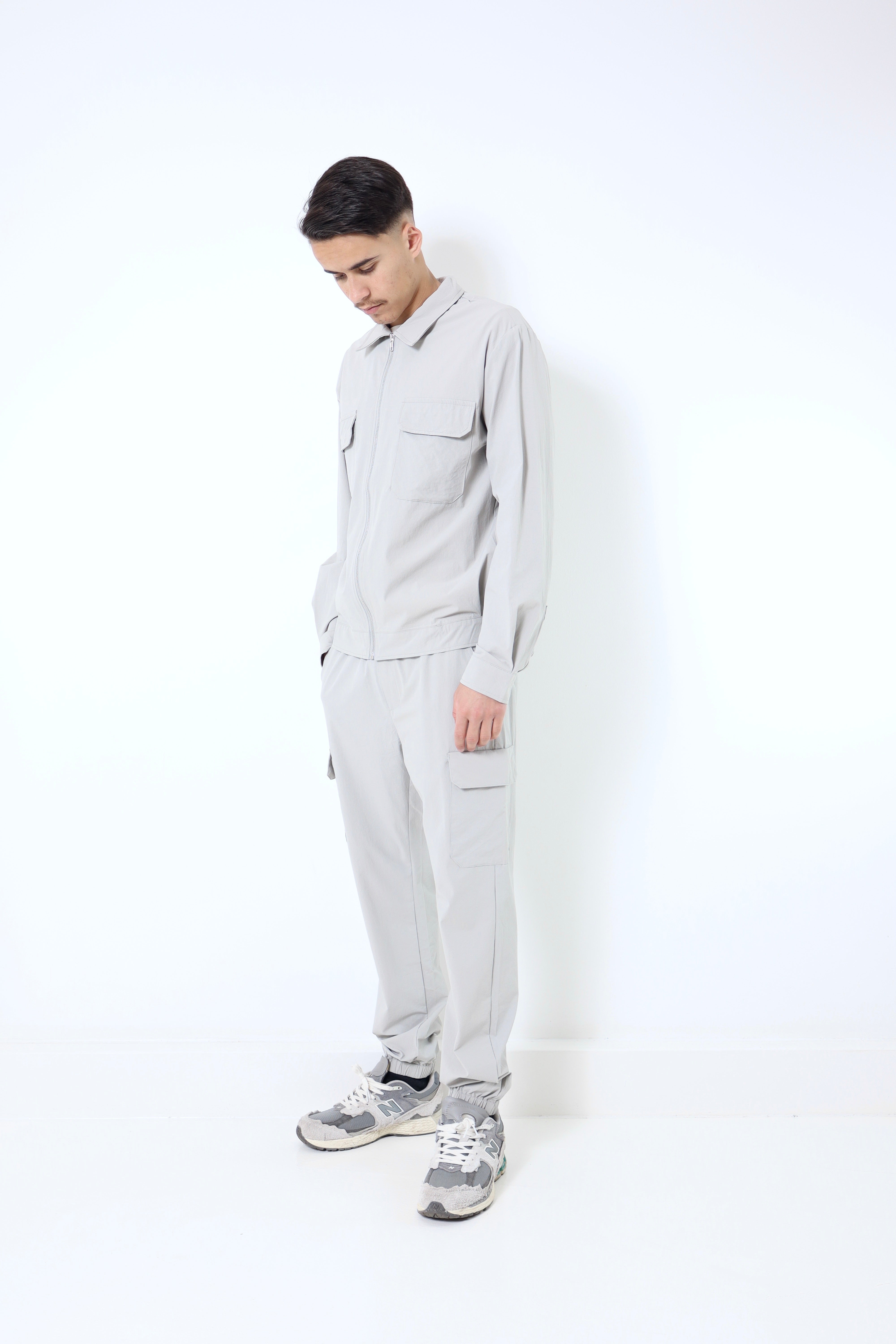 Ensemble lyon - gris