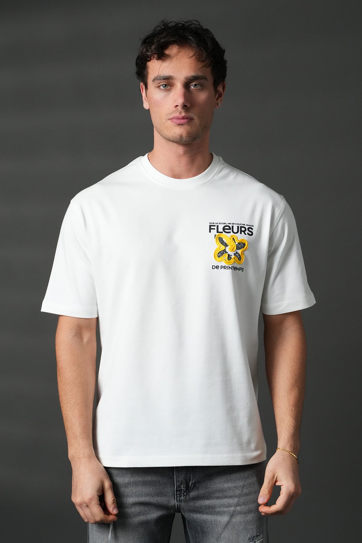 T-shirt blanc avec motifs floraux de la marque NO LIMIT, vue de face, en coton léger.