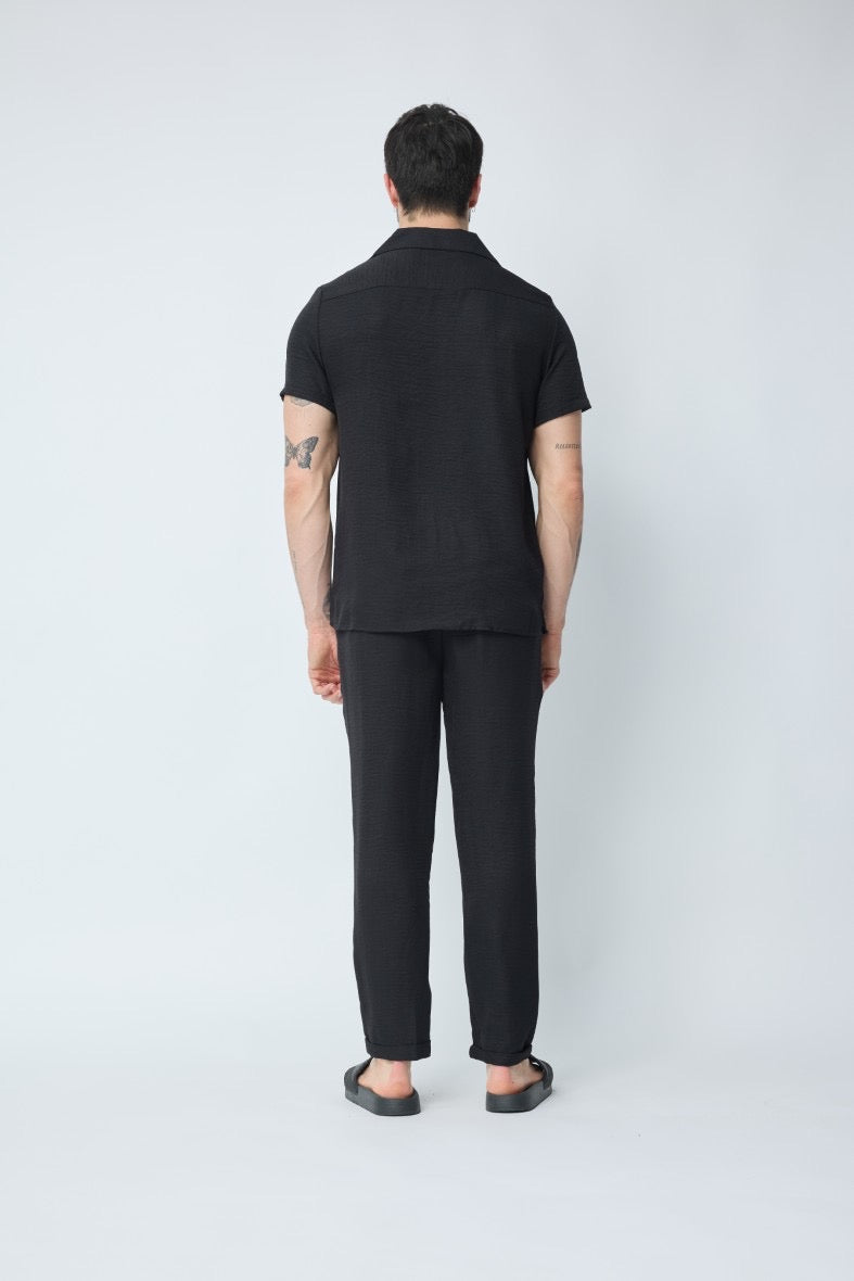 Ensemble Marseille noir de la marque NO LIMIT, vêtement complet pour un look élégant, vue de l'ensemble sur mannequin.