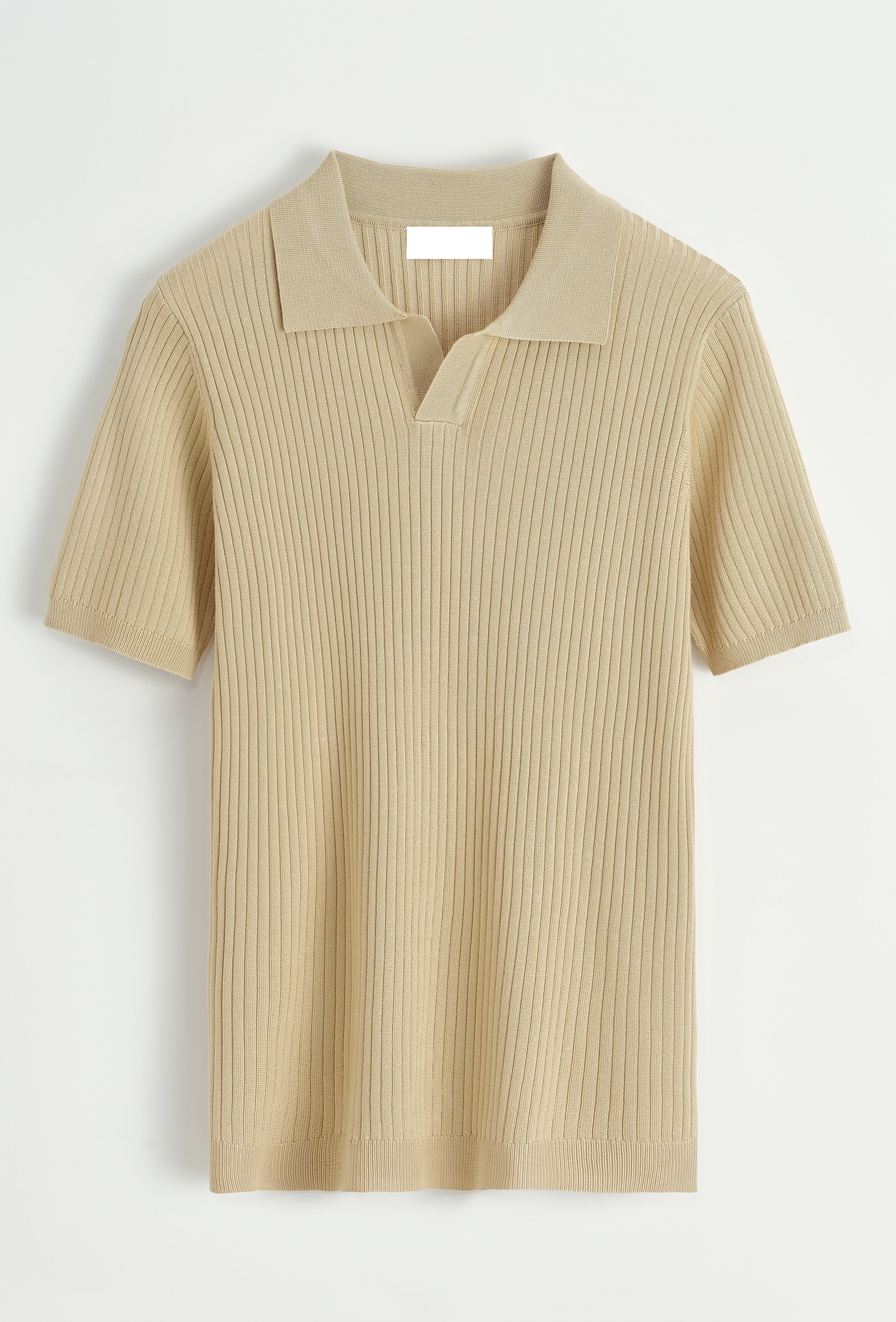 Polo à reliefs - col V - beige