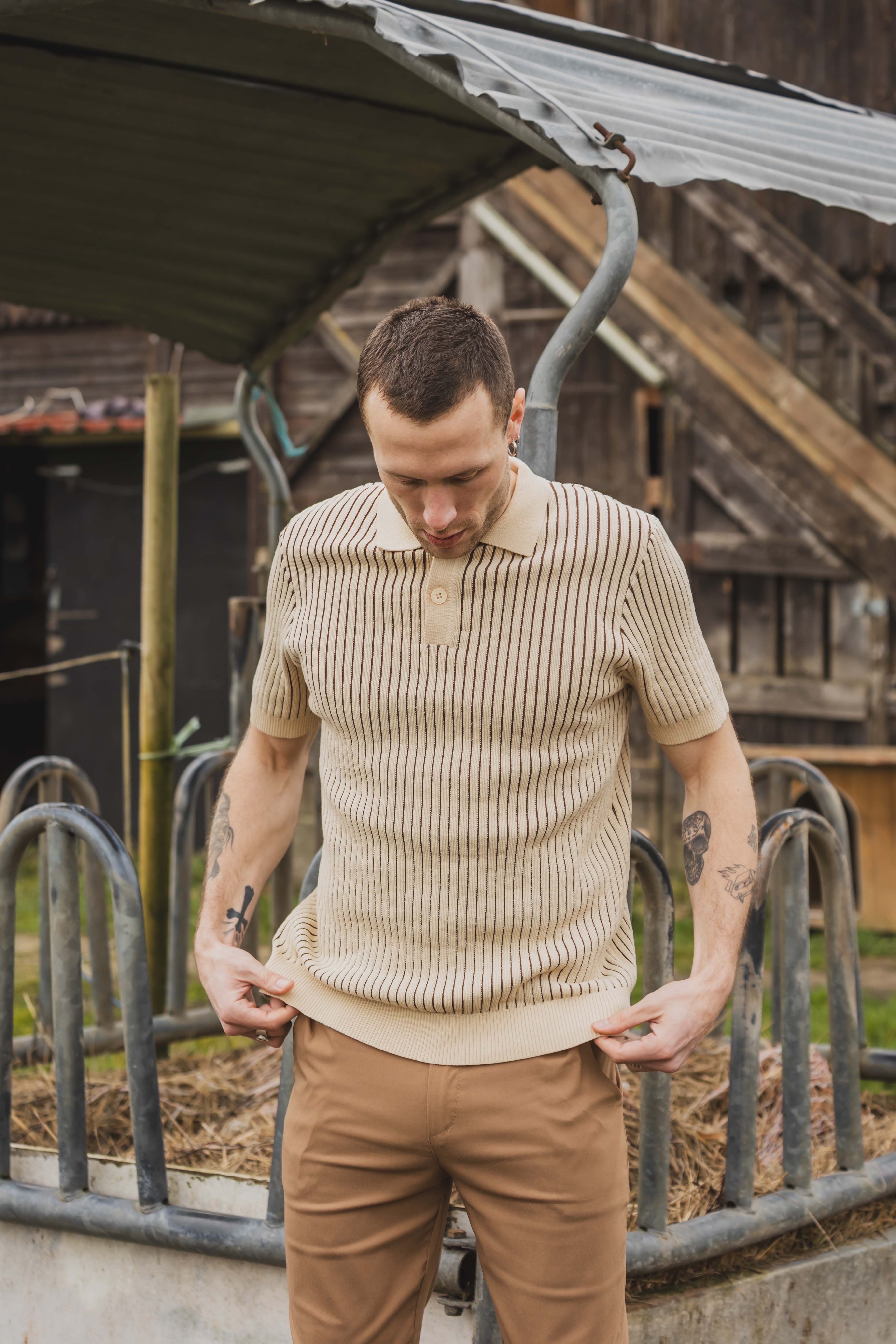 Polo texturé - à boutons - beige
