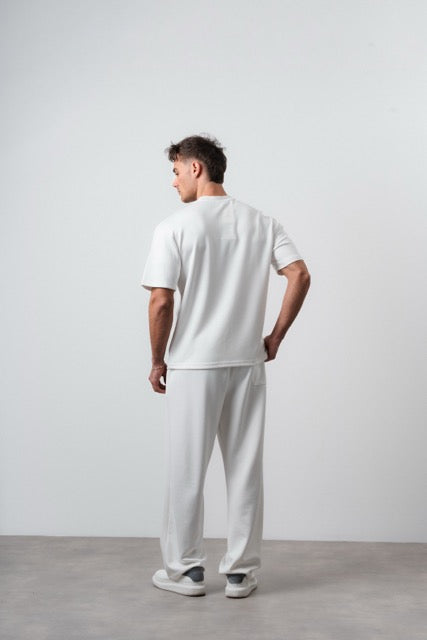 Ensemble lyon blanc de la marque NO LIMIT, vêtements pour homme avec veste et pantalon, style moderne et élégant.