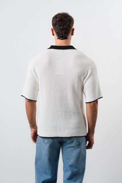 Polo en maille blanc à manches courtes de la marque NO LIMIT, vue de face.