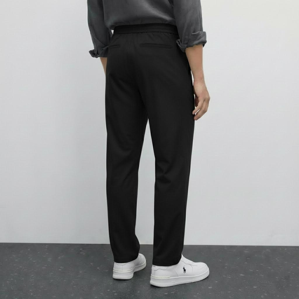 Pantalon noir NO LIMIT 17, élégant, ajusté, en tissu léger, présenté sur un mannequin.
